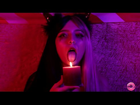 ❤️ Μια παθιασμένη πίπα από ένα σέξι Succubus με ένα σπέρμα στο στόμα της. ️❌ Πόρνο fb ❌️